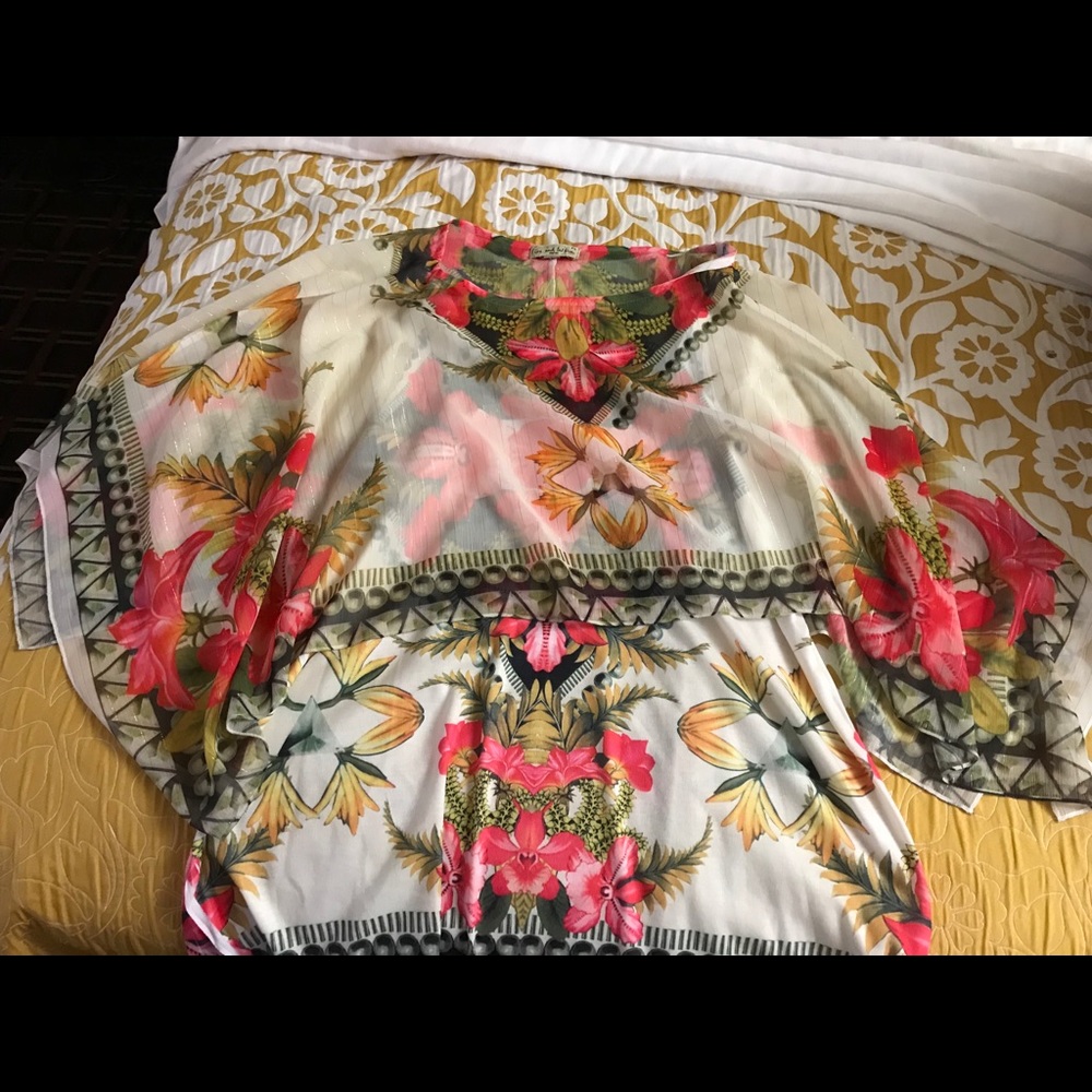 Summer Floral Top size 1x- LG